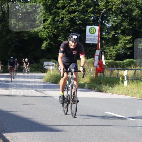 25.08.2024 - Elbe Triathlon Hamburg Fuchs,  Jonas http://msf.ph/oto/6844079 25.08.2024 09:43:13 Radfahren 376, 417, 150, 243, 507, 317 meine-sportfotos.de