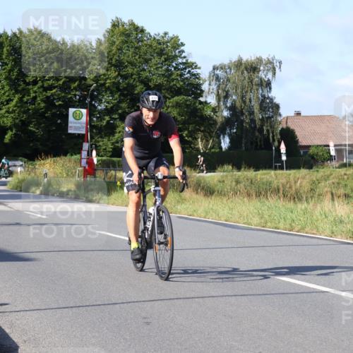 25.08.2024 - Elbe Triathlon Hamburg Fuchs,  Jonas http://msf.ph/oto/6844097 25.08.2024 09:43:14 Radfahren 376, 417, 150, 243, 507, 317, 530 meine-sportfotos.de