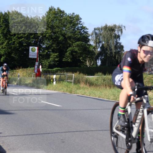 25.08.2024 - Elbe Triathlon Hamburg Fuchs,  Jonas http://msf.ph/oto/6844121 25.08.2024 09:43:16 Radfahren 376, 417, 150, 243, 507, 317, 530, 165, 411 meine-sportfotos.de