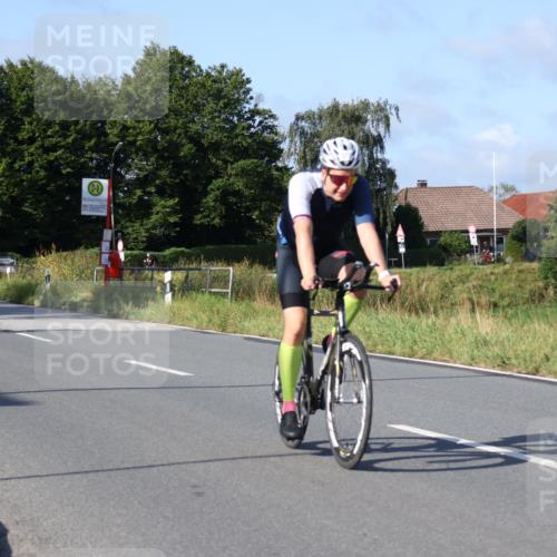 25.08.2024 - Elbe Triathlon Hamburg Fuchs,  Jonas http://msf.ph/oto/6844171 25.08.2024 09:43:18 Radfahren 417, 150, 243, 507, 317, 530, 165, 411 meine-sportfotos.de