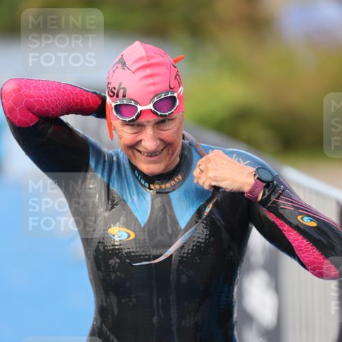25.08.2024 - Elbe Triathlon Hamburg H.Heesch http://msf.ph/oto/6844210 25.08.2024 08:46:40 Schwimmen 113, 131, 138, 147, 150, 179, 198 meine-sportfotos.de