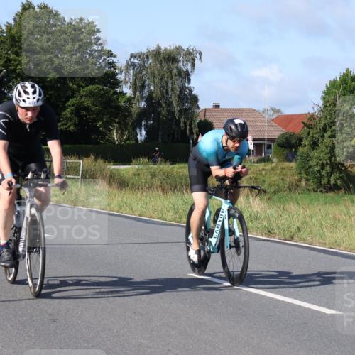 25.08.2024 - Elbe Triathlon Hamburg Fuchs,  Jonas http://msf.ph/oto/6844219 25.08.2024 09:43:22 Radfahren 243, 507, 317, 530, 165, 411, 446, 264 meine-sportfotos.de
