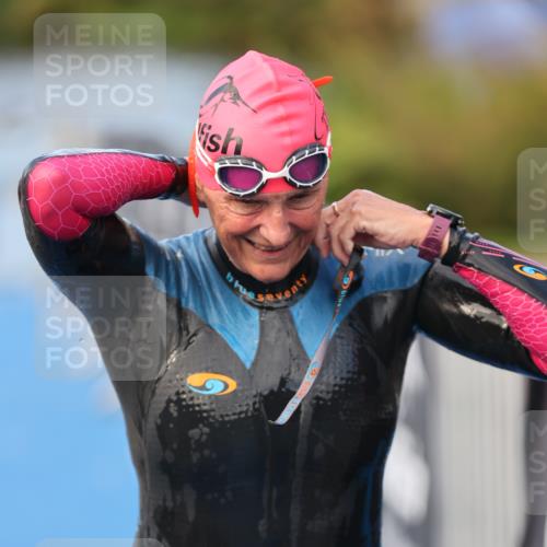 25.08.2024 - Elbe Triathlon Hamburg H.Heesch http://msf.ph/oto/6844228 25.08.2024 08:46:40 Schwimmen 113, 131, 138, 147, 150, 179, 198 meine-sportfotos.de