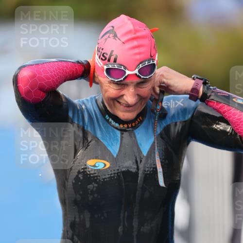 25.08.2024 - Elbe Triathlon Hamburg H.Heesch http://msf.ph/oto/6844233 25.08.2024 08:46:40 Schwimmen 113, 131, 138, 147, 150, 179, 198 meine-sportfotos.de
