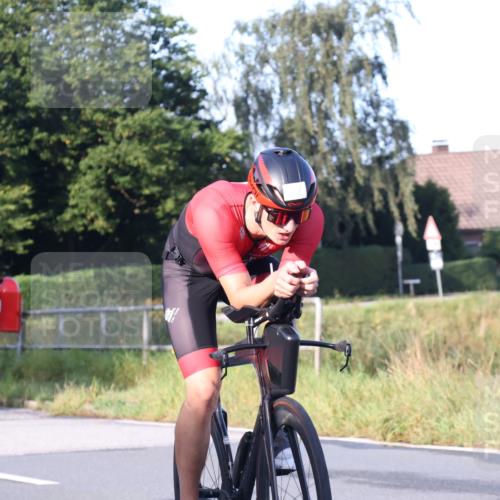 25.08.2024 - Elbe Triathlon Hamburg Fuchs,  Jonas http://msf.ph/oto/6844237 25.08.2024 09:03:15 Radfahren 82 meine-sportfotos.de