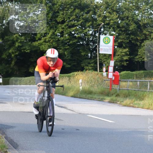 25.08.2024 - Elbe Triathlon Hamburg Fuchs,  Jonas http://msf.ph/oto/6844276 25.08.2024 09:03:32 Radfahren 68, 78 meine-sportfotos.de