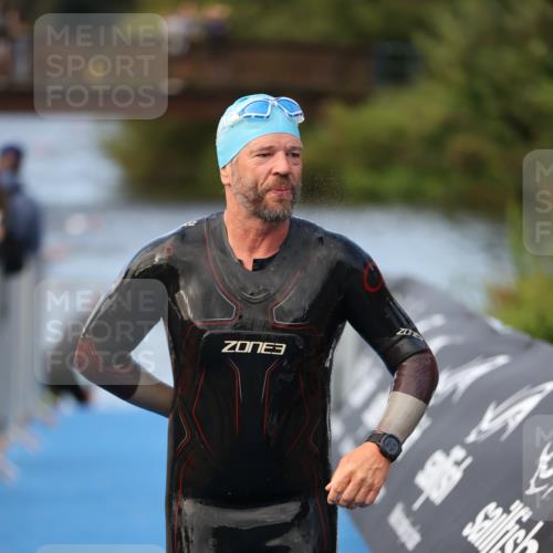 25.08.2024 - Elbe Triathlon Hamburg H.Heesch http://msf.ph/oto/6844287 25.08.2024 08:46:47 Schwimmen 113, 146, 147, 150, 198 meine-sportfotos.de