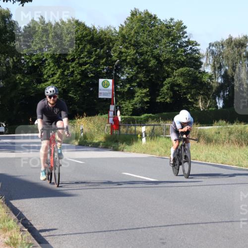 25.08.2024 - Elbe Triathlon Hamburg Fuchs,  Jonas http://msf.ph/oto/6844293 25.08.2024 09:43:30 Radfahren 446, 264, 482, 233, 388, 447 meine-sportfotos.de