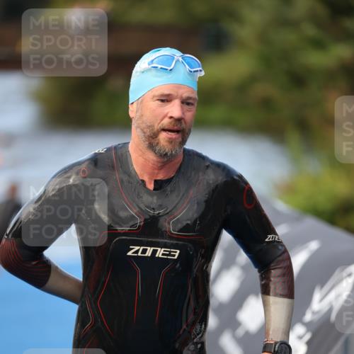 25.08.2024 - Elbe Triathlon Hamburg H.Heesch http://msf.ph/oto/6844326 25.08.2024 08:46:47 Schwimmen 113, 146, 147, 150, 198 meine-sportfotos.de
