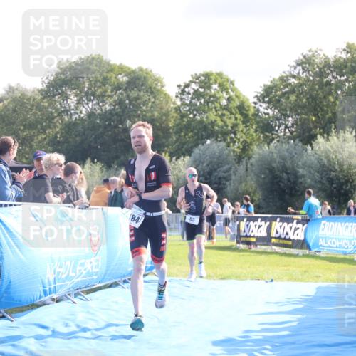 25.08.2024 - Elbe Triathlon Hamburg H.Heesch http://msf.ph/oto/6844333 25.08.2024 10:34:43 Ziel 83, 184 meine-sportfotos.de