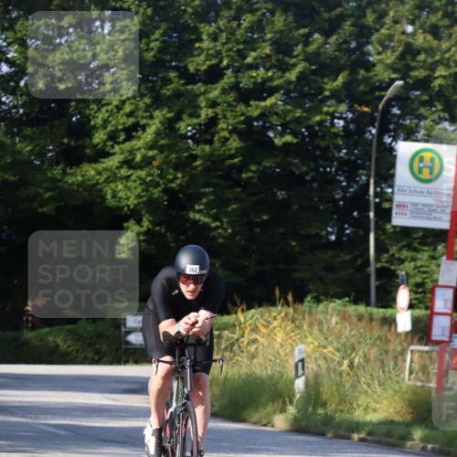 25.08.2024 - Elbe Triathlon Hamburg Fuchs,  Jonas http://msf.ph/oto/6844397 25.08.2024 09:43:49 Radfahren 362, 270 meine-sportfotos.de
