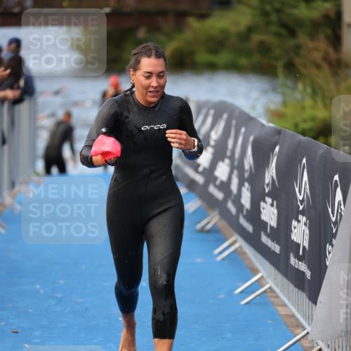 25.08.2024 - Elbe Triathlon Hamburg H.Heesch http://msf.ph/oto/6844405 25.08.2024 08:47:02 Schwimmen 125, 146, 193, 198 meine-sportfotos.de