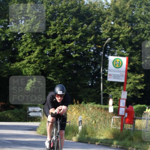 25.08.2024 - Elbe Triathlon Hamburg Fuchs,  Jonas http://msf.ph/oto/6844406 25.08.2024 09:43:49 Radfahren 362, 270 meine-sportfotos.de