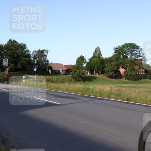 25.08.2024 - Elbe Triathlon Hamburg Fuchs,  Jonas http://msf.ph/oto/6844479 25.08.2024 09:03:45 Radfahren 156, 229, 107 meine-sportfotos.de