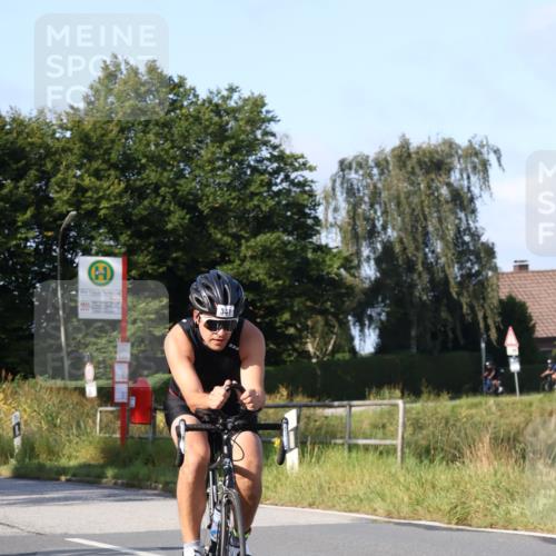25.08.2024 - Elbe Triathlon Hamburg Fuchs,  Jonas http://msf.ph/oto/6844508 25.08.2024 09:43:58 Radfahren 270, 341, 251, 528 meine-sportfotos.de