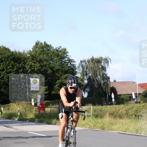 25.08.2024 - Elbe Triathlon Hamburg Fuchs,  Jonas http://msf.ph/oto/6844510 25.08.2024 09:43:58 Radfahren 270, 341, 251, 528 meine-sportfotos.de