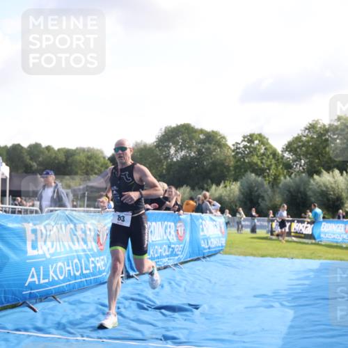 25.08.2024 - Elbe Triathlon Hamburg H.Heesch http://msf.ph/oto/6844513 25.08.2024 10:34:45 Ziel 83, 184 meine-sportfotos.de