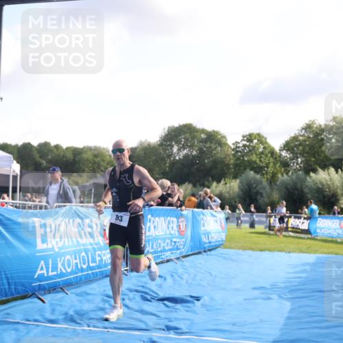 25.08.2024 - Elbe Triathlon Hamburg H.Heesch http://msf.ph/oto/6844519 25.08.2024 10:34:45 Ziel 83, 184 meine-sportfotos.de