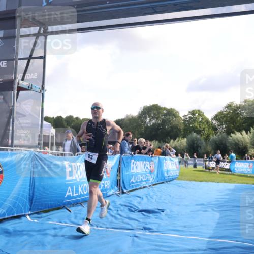 25.08.2024 - Elbe Triathlon Hamburg H.Heesch http://msf.ph/oto/6844545 25.08.2024 10:34:46 Ziel 83, 184 meine-sportfotos.de