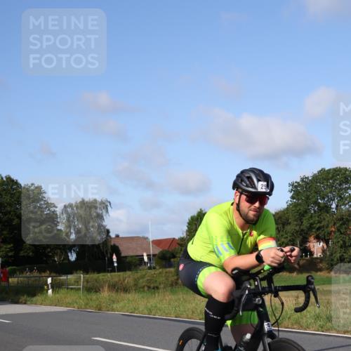 25.08.2024 - Elbe Triathlon Hamburg Fuchs,  Jonas http://msf.ph/oto/6844552 25.08.2024 09:44:00 Radfahren 270, 341, 251, 528 meine-sportfotos.de