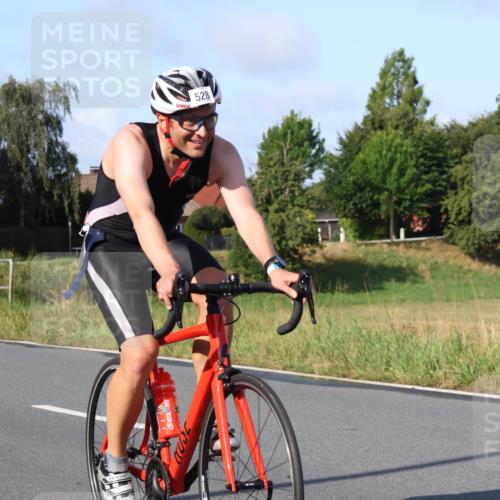 25.08.2024 - Elbe Triathlon Hamburg Fuchs,  Jonas http://msf.ph/oto/6844589 25.08.2024 09:44:03 Radfahren 341, 251, 528, 200 meine-sportfotos.de
