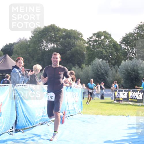 25.08.2024 - Elbe Triathlon Hamburg H.Heesch http://msf.ph/oto/6844599 25.08.2024 10:35:08 Ziel 169, 172 meine-sportfotos.de
