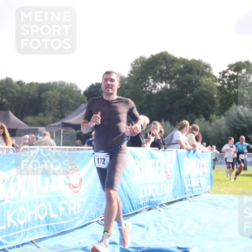 25.08.2024 - Elbe Triathlon Hamburg H.Heesch http://msf.ph/oto/6844625 25.08.2024 10:35:08 Ziel 169, 172 meine-sportfotos.de