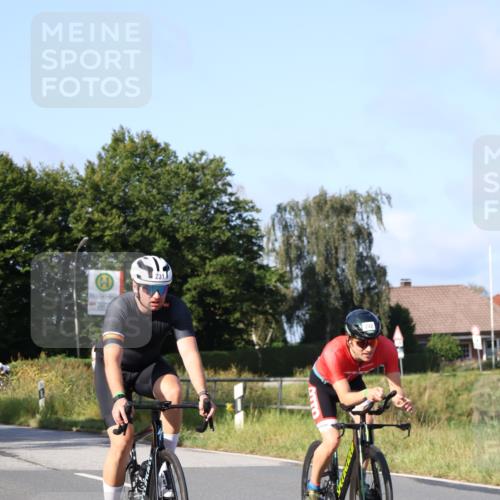 25.08.2024 - Elbe Triathlon Hamburg Fuchs,  Jonas http://msf.ph/oto/6844629 25.08.2024 09:44:25 Radfahren 249, 396, 242, 231, 384, 290 meine-sportfotos.de
