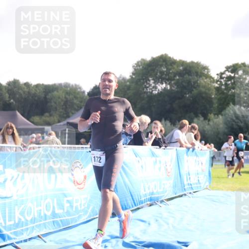 25.08.2024 - Elbe Triathlon Hamburg H.Heesch http://msf.ph/oto/6844633 25.08.2024 10:35:08 Ziel 169, 172 meine-sportfotos.de
