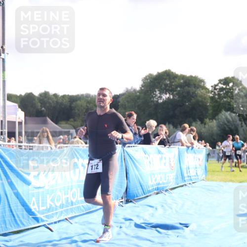 25.08.2024 - Elbe Triathlon Hamburg H.Heesch http://msf.ph/oto/6844650 25.08.2024 10:35:08 Ziel 169, 172 meine-sportfotos.de