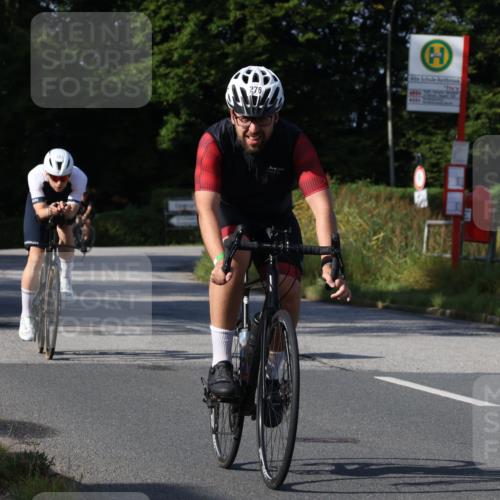 25.08.2024 - Elbe Triathlon Hamburg Fuchs,  Jonas http://msf.ph/oto/6844684 25.08.2024 09:44:31 Radfahren 396, 242, 231, 384, 290, 276, 257 meine-sportfotos.de