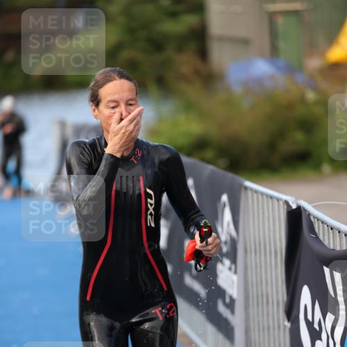25.08.2024 - Elbe Triathlon Hamburg H.Heesch http://msf.ph/oto/6844706 25.08.2024 08:47:11 Schwimmen 125, 146, 193, 194 meine-sportfotos.de