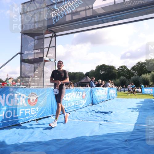 25.08.2024 - Elbe Triathlon Hamburg H.Heesch http://msf.ph/oto/6844721 25.08.2024 10:35:09 Ziel 169, 172 meine-sportfotos.de