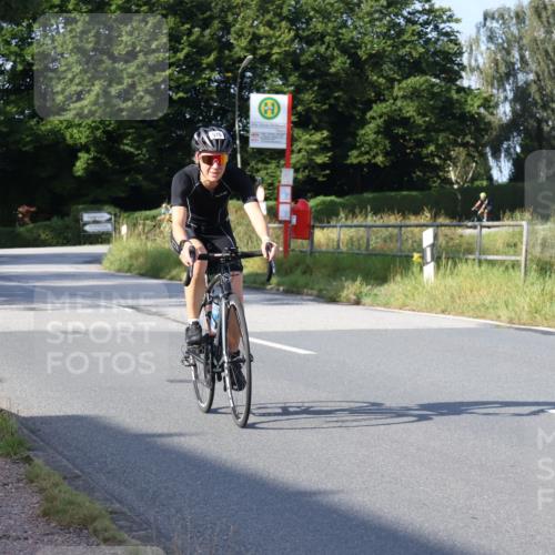 25.08.2024 - Elbe Triathlon Hamburg Fuchs,  Jonas http://msf.ph/oto/6844727 25.08.2024 09:44:38 Radfahren 276, 257, 516 meine-sportfotos.de