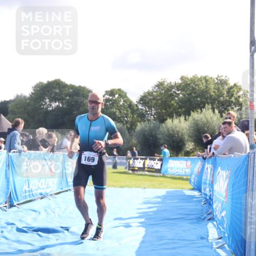 25.08.2024 - Elbe Triathlon Hamburg H.Heesch http://msf.ph/oto/6844782 25.08.2024 10:35:13 Ziel 169, 172 meine-sportfotos.de
