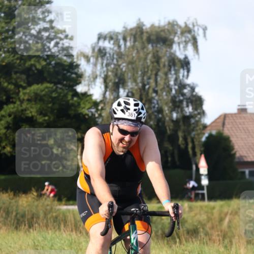25.08.2024 - Elbe Triathlon Hamburg Fuchs,  Jonas http://msf.ph/oto/6844857 25.08.2024 09:46:59 Radfahren 494, 361, 302, 141 meine-sportfotos.de