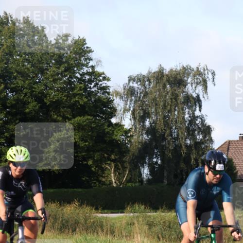 25.08.2024 - Elbe Triathlon Hamburg Fuchs,  Jonas http://msf.ph/oto/6844872 25.08.2024 09:47:01 Radfahren 361, 302, 141, 471, 486 meine-sportfotos.de
