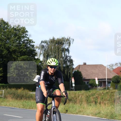 25.08.2024 - Elbe Triathlon Hamburg Fuchs,  Jonas http://msf.ph/oto/6844880 25.08.2024 09:47:01 Radfahren 361, 302, 141, 471, 486 meine-sportfotos.de