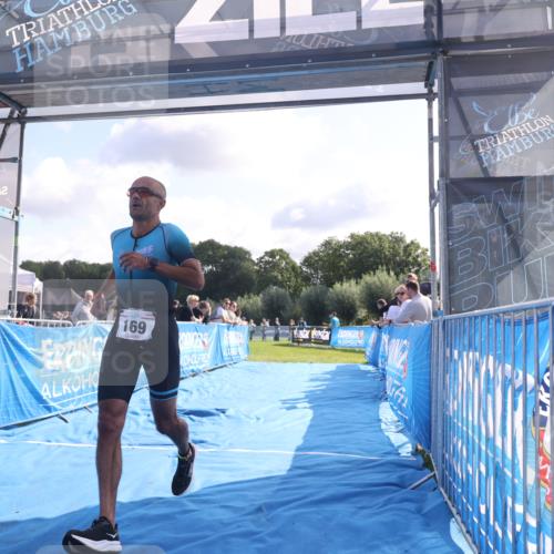 25.08.2024 - Elbe Triathlon Hamburg H.Heesch http://msf.ph/oto/6844885 25.08.2024 10:35:14 Ziel 169, 172 meine-sportfotos.de