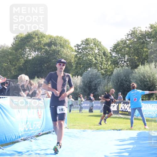 25.08.2024 - Elbe Triathlon Hamburg H.Heesch http://msf.ph/oto/6844891 25.08.2024 10:35:47 Ziel 55, 197 meine-sportfotos.de