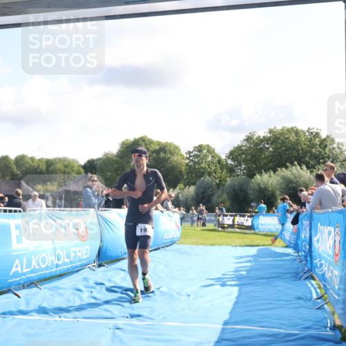 25.08.2024 - Elbe Triathlon Hamburg H.Heesch http://msf.ph/oto/6844921 25.08.2024 10:35:48 Ziel 55, 197 meine-sportfotos.de