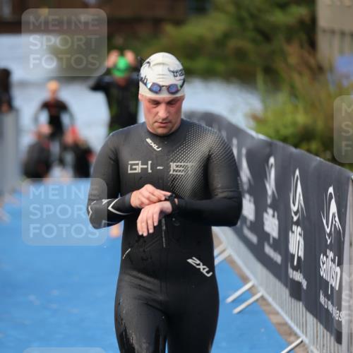 25.08.2024 - Elbe Triathlon Hamburg H.Heesch http://msf.ph/oto/6844943 25.08.2024 08:47:21 Schwimmen 119, 122, 125, 137, 165, 193, 194 meine-sportfotos.de