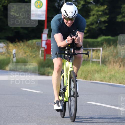 25.08.2024 - Elbe Triathlon Hamburg Fuchs,  Jonas http://msf.ph/oto/6844952 25.08.2024 09:47:12 Radfahren 471, 486, 364, 431, 540, 400, 136 meine-sportfotos.de