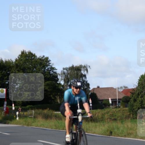 25.08.2024 - Elbe Triathlon Hamburg Fuchs,  Jonas http://msf.ph/oto/6844989 25.08.2024 09:47:19 Radfahren 540, 400, 136, 532, 487, 441 meine-sportfotos.de