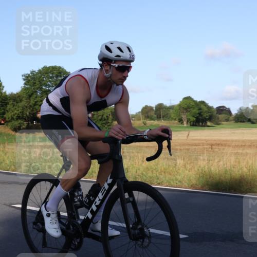 25.08.2024 - Elbe Triathlon Hamburg Fuchs,  Jonas http://msf.ph/oto/6845034 25.08.2024 09:05:41 Radfahren 263, 232 meine-sportfotos.de