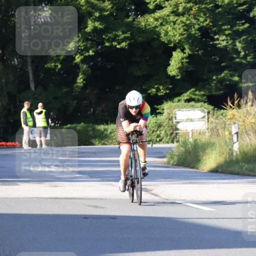 25.08.2024 - Elbe Triathlon Hamburg Fuchs,  Jonas http://msf.ph/oto/6845116 25.08.2024 09:05:59 Radfahren 50, 176 meine-sportfotos.de