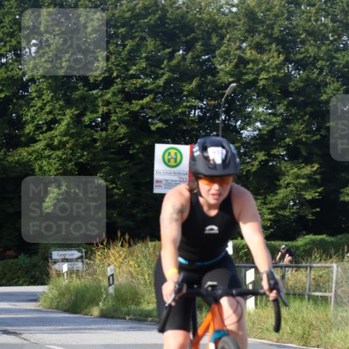 25.08.2024 - Elbe Triathlon Hamburg Fuchs,  Jonas http://msf.ph/oto/6845121 25.08.2024 09:47:30 Radfahren 441, 271, 488, 493, 223, 245 meine-sportfotos.de
