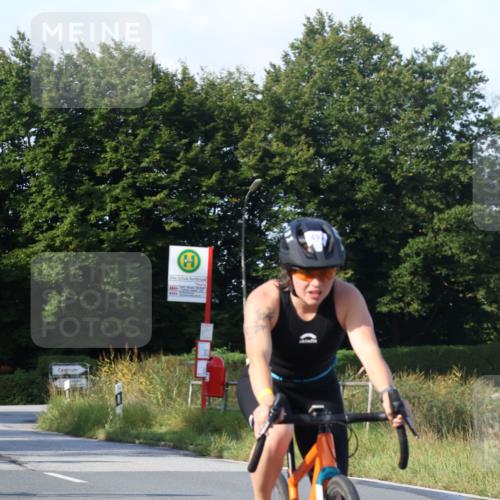 25.08.2024 - Elbe Triathlon Hamburg Fuchs,  Jonas http://msf.ph/oto/6845125 25.08.2024 09:47:30 Radfahren 441, 271, 488, 493, 223, 245 meine-sportfotos.de
