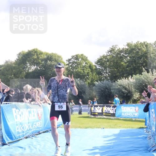 25.08.2024 - Elbe Triathlon Hamburg H.Heesch http://msf.ph/oto/6845153 25.08.2024 10:35:54 Ziel 55, 197 meine-sportfotos.de