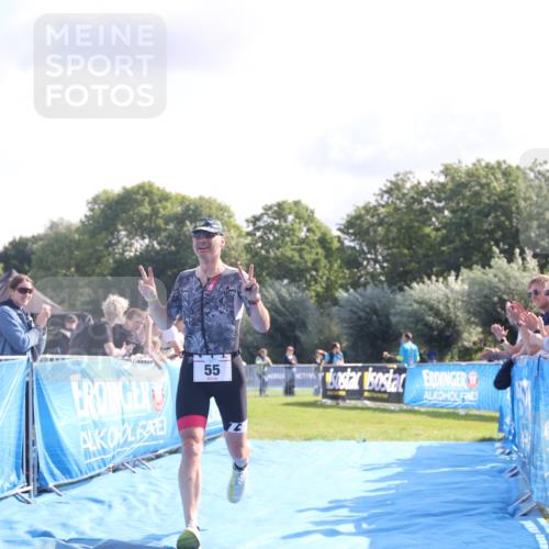 25.08.2024 - Elbe Triathlon Hamburg H.Heesch http://msf.ph/oto/6845165 25.08.2024 10:35:54 Ziel 55, 197 meine-sportfotos.de